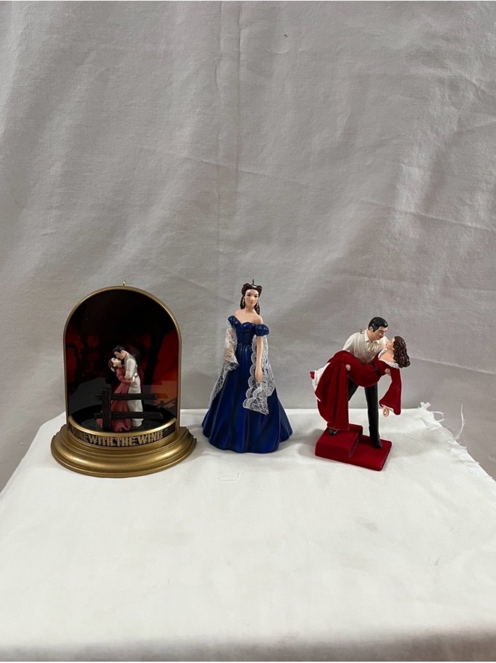 Hallmark Blue, Red, Gold Gone With the Wind Ornament Set